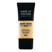 best foundation matte velvet skin   فاونديشن مات فيلفت سكين