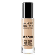 reboot best foundation and brush   فاونديشن ميك اب فور ايفر روبوت وفرشاة