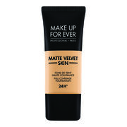 best foundation matte velvet skin   فاونديشن مات فيلفت سكين