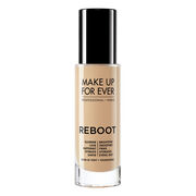 reboot best foundation and brush   فاونديشن ميك اب فور ايفر روبوت وفرشاة